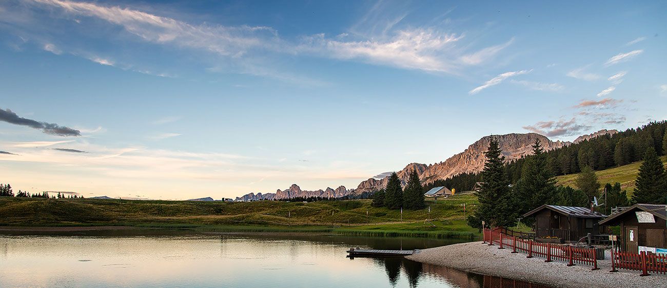 The lake Lavazè at sunset